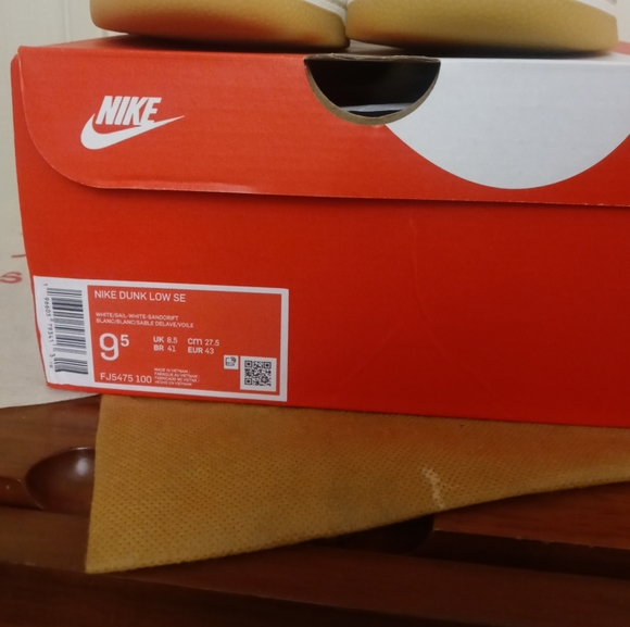 Nike Dunk Low " If Lost Return To " - Picture 4 of 10